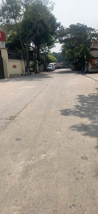 Bán đất thổ cư Nam Hồng Dt 85.5m2, MT29m, giá 4.2 tỷ.